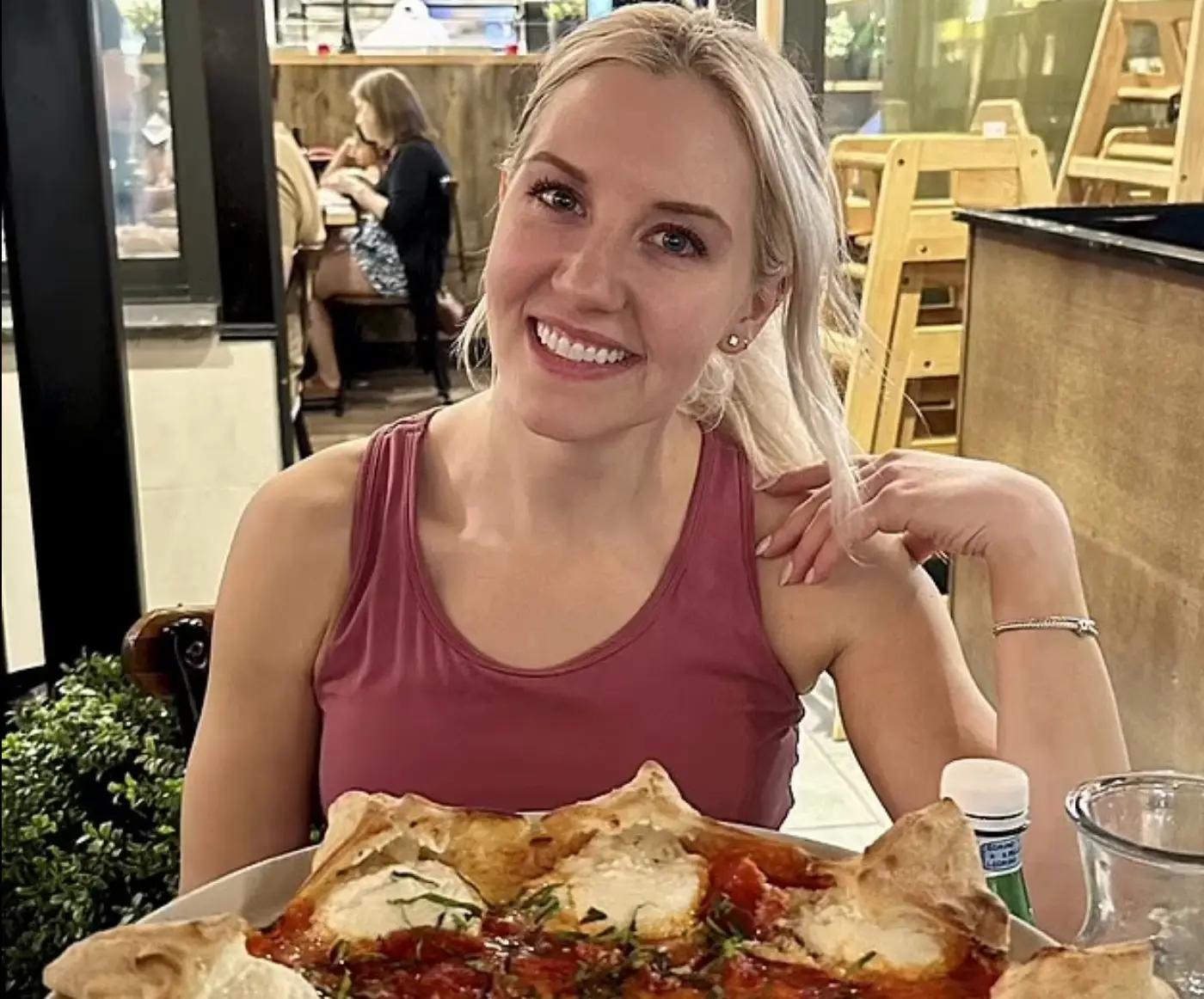 Lauren Harkins, 33, has never been on a date. (SWNS)