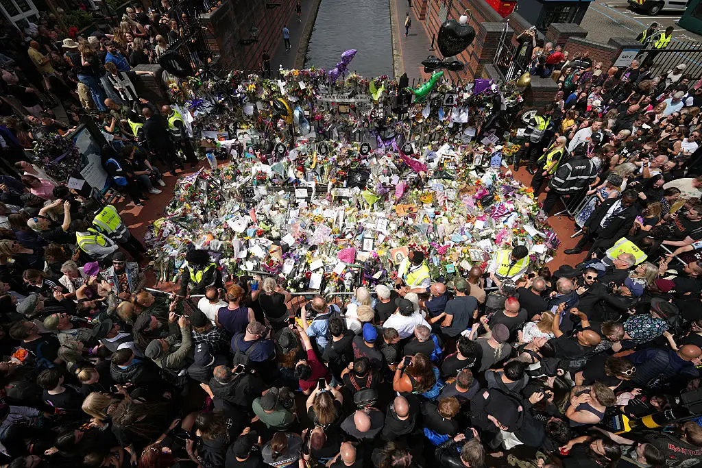 Fans paid tribute to Ozzy in Birmingham (Christopher Furlong/Getty Images)