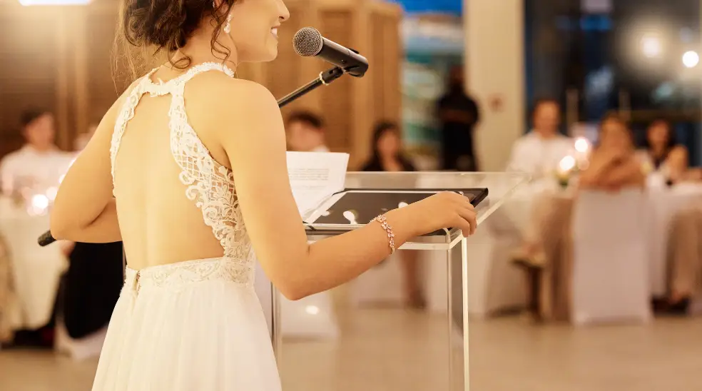 She used her big day to expose her cheating fiancé. (Getty Stock Image)