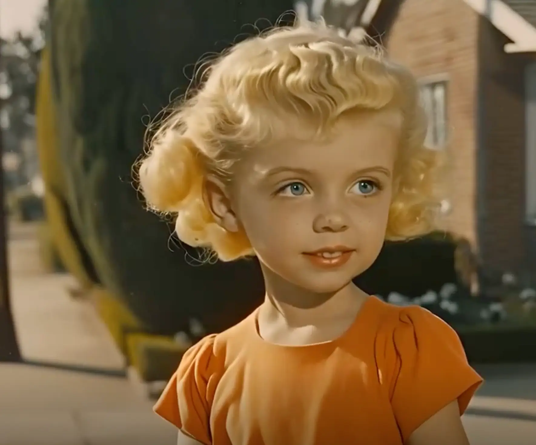 Lisa Simpson's AI form is probably the cutest. (Demonflyingfox)