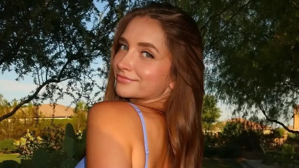 Instagram/@officialskylarmaexo