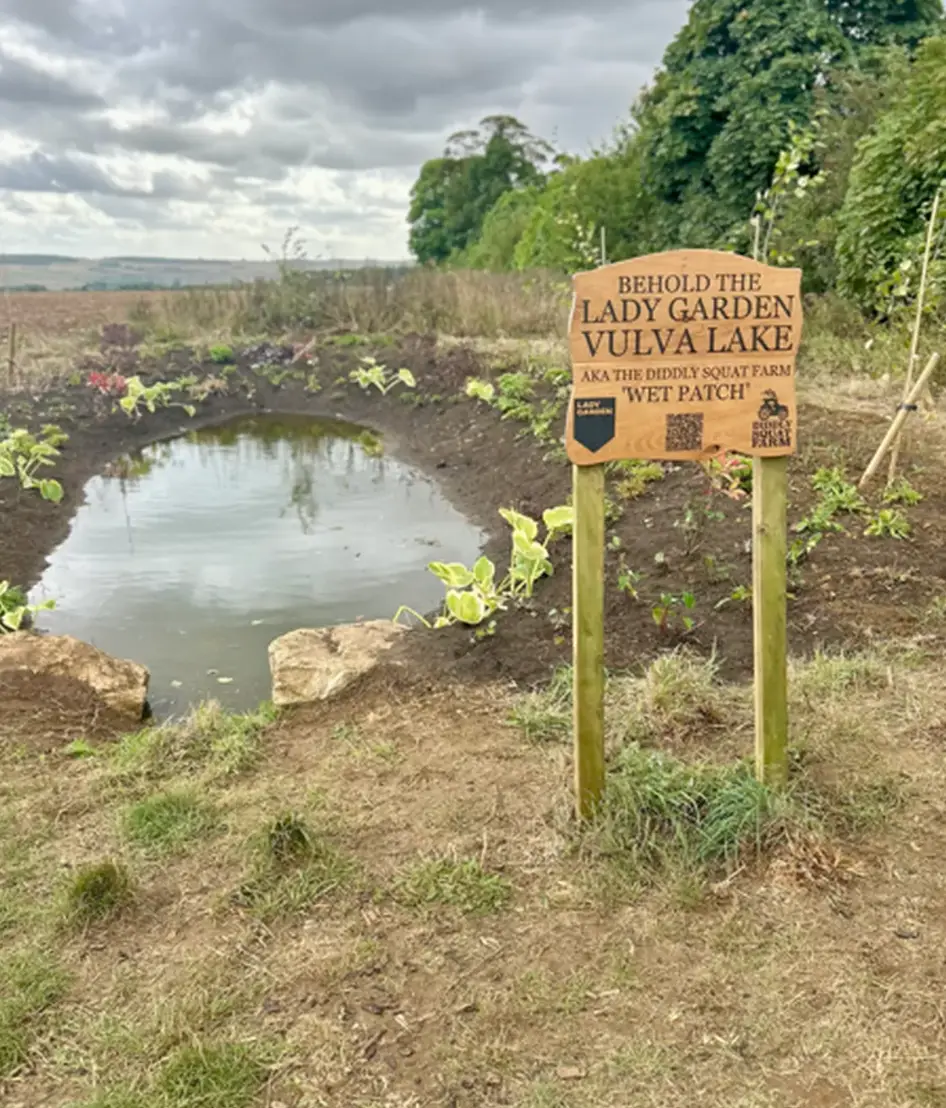 The lake has been opened to mark Gynaecological Cancer Awareness Month (Instagram/@diddlysquat.farmshop)