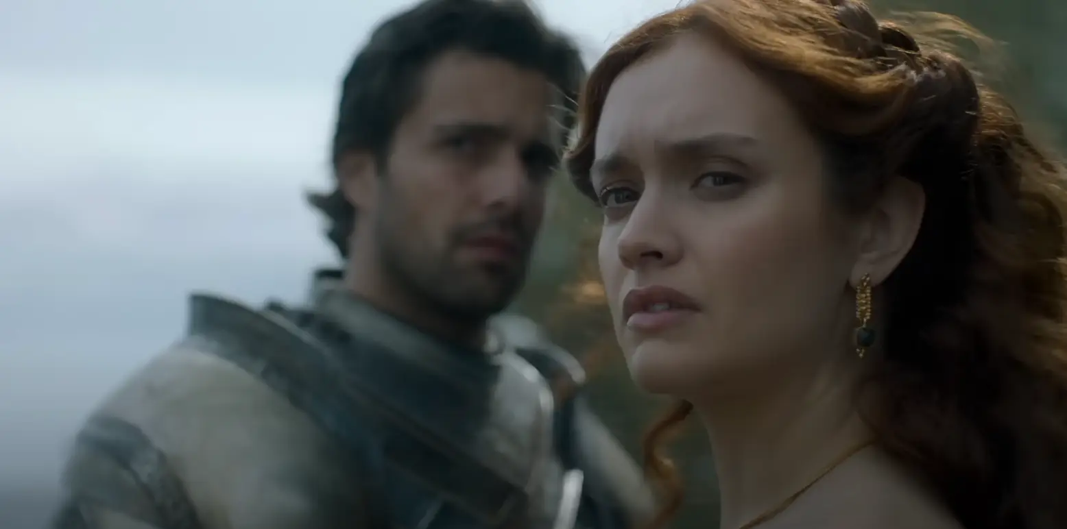 Olivia Cooke as an adult Alicent Hightower.