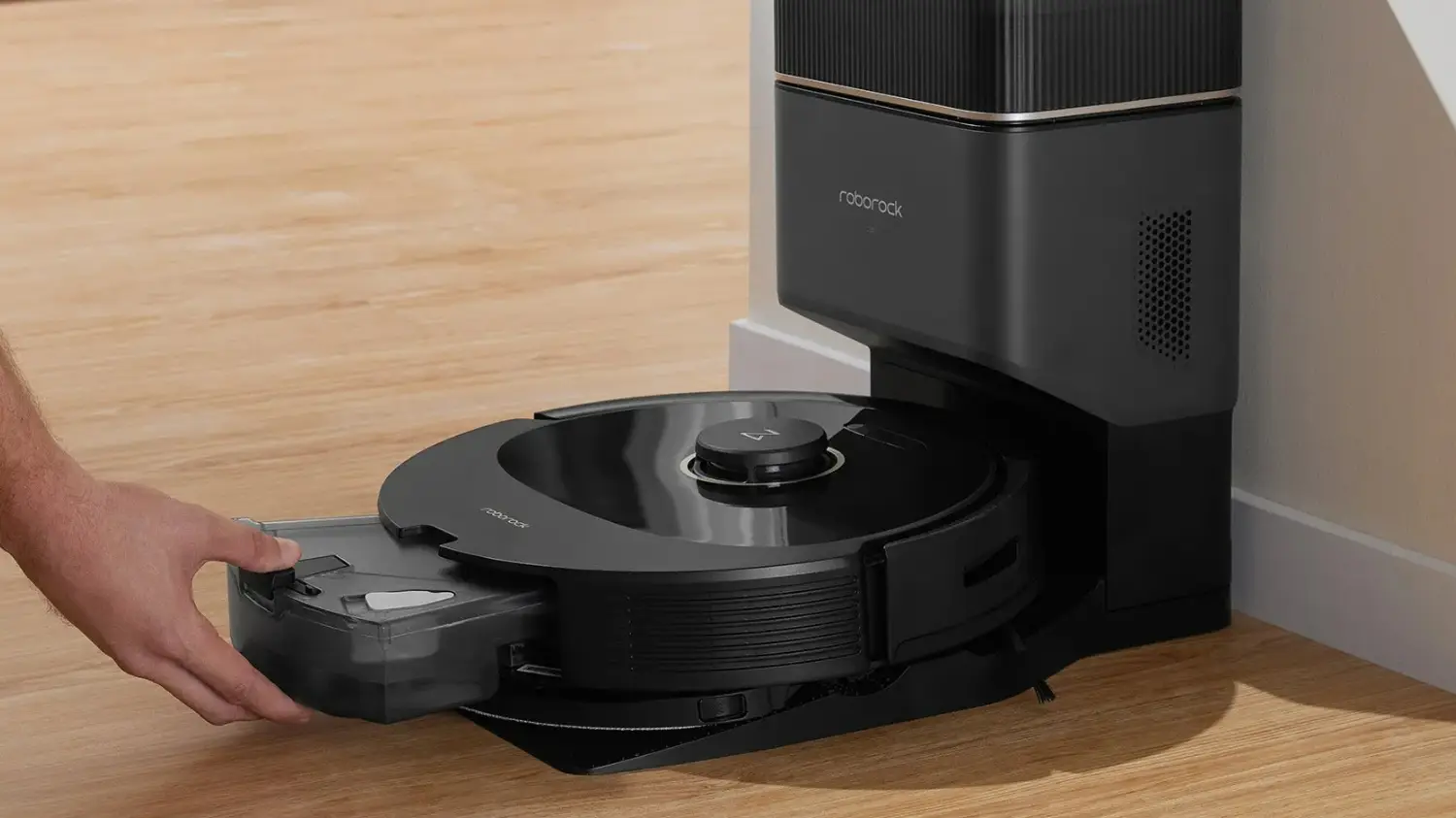 Amazon fans rave about this 'super easy to use' robot vacuum that's currently 50% off during Amazon's Black Friday sale