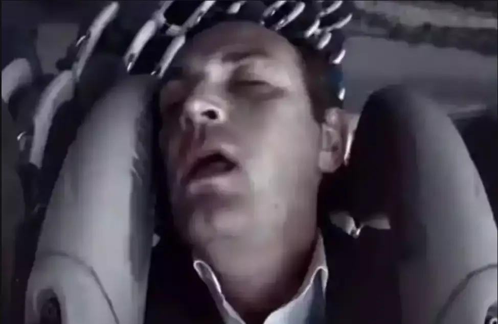 The ride would see passengers die from lack of oxygenated blood flow to the brain (YouTube/Glenn Paton)