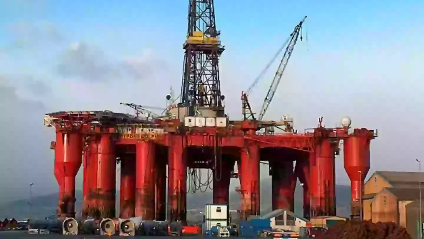 Harrowing story of deep sea divers ripped apart in 0.1 seconds after being sucked through tiny hole