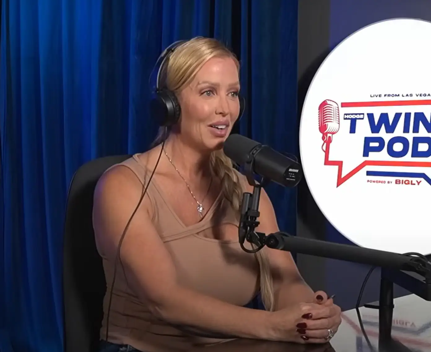 She said it was more 'about the man and his attitude' than the size. (YouTube/Twins Pod)