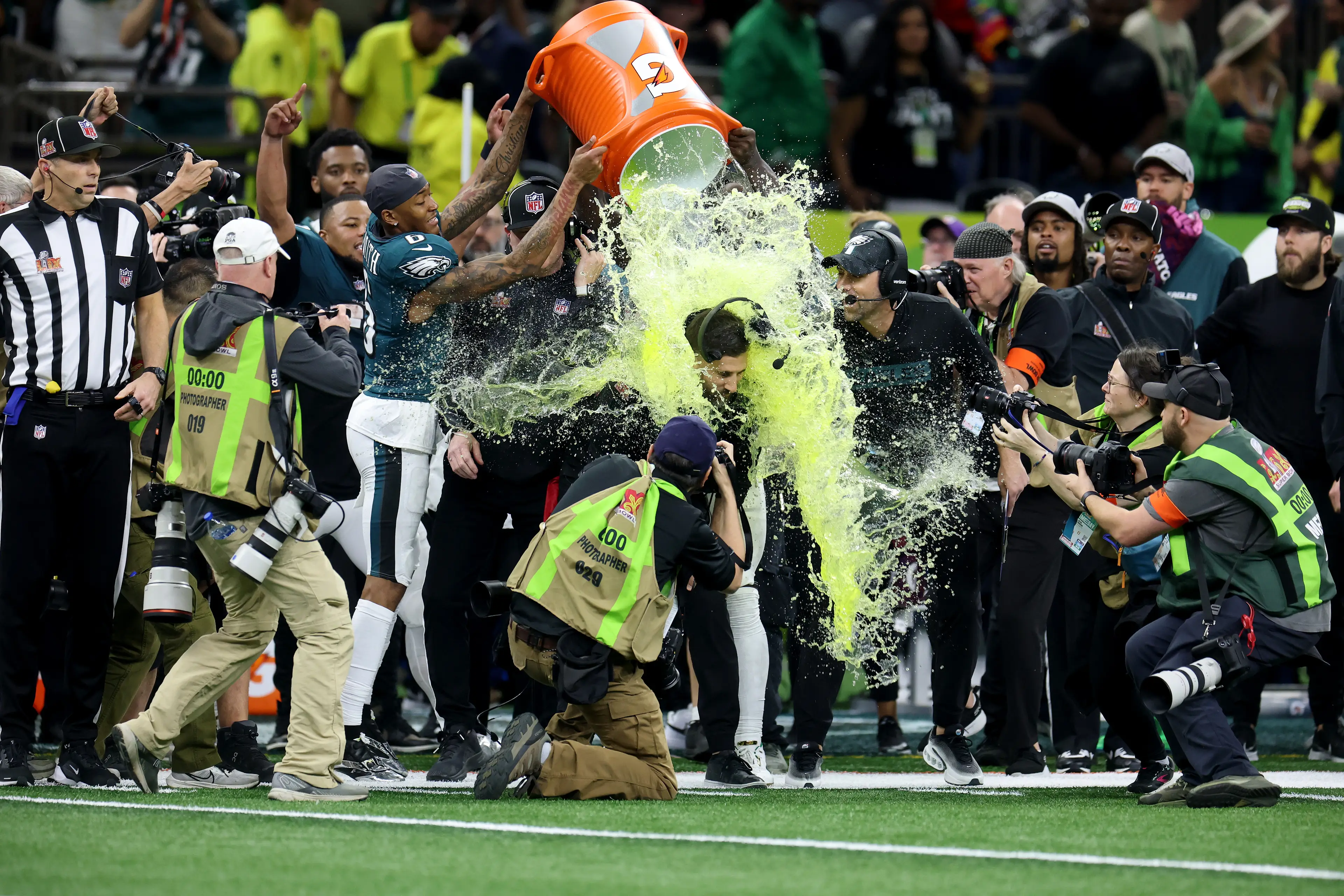 Head coach Nick Sirianni of the Philadelphia Eagles is showered with Gatorade  (Jamie Squire/Getty Images)