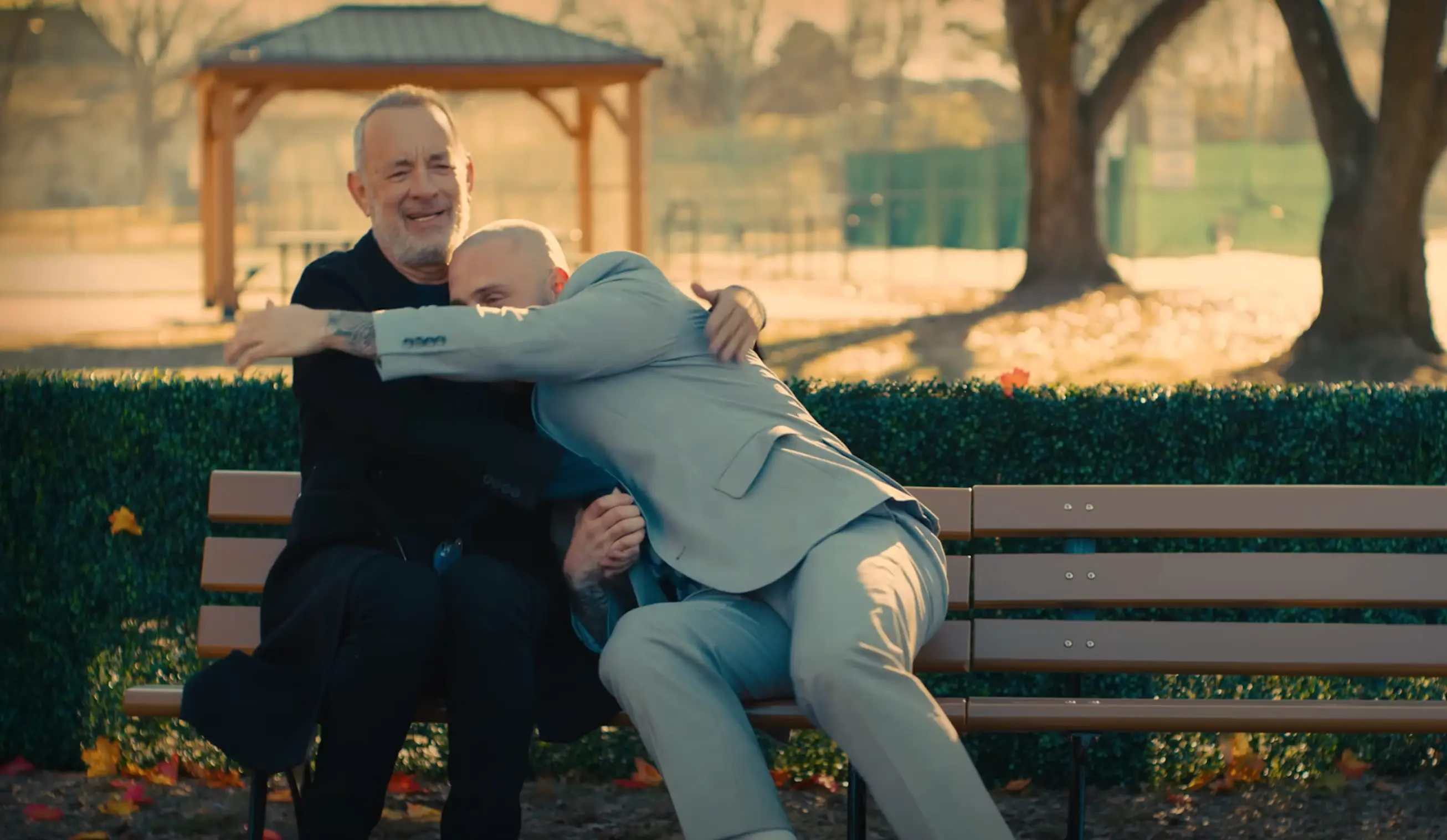 The father and son later shared an embrace (YouTube/Something Out West)