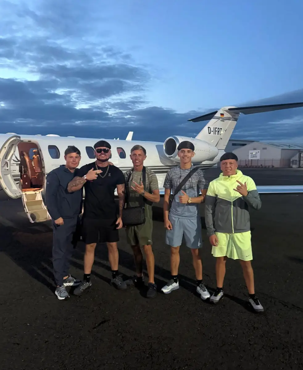 Reckon they got a package deal? (Instagram/jack.kayy1)