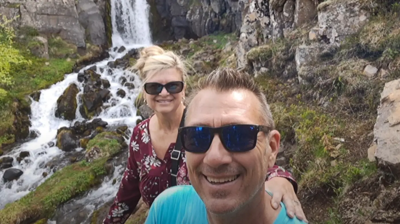 The couple made the lifestyle change as they enjoy travelling (YouTube/MidLife Cruising)