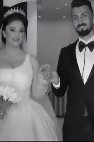 The couple were pictured just before the blaze started. 