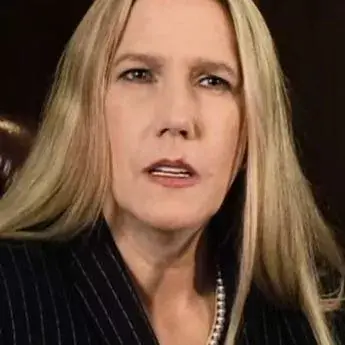 Reynolds shocked doctors and nurses with her recollection of the operation, despite technically being 'dead' (Instagram/snupod)