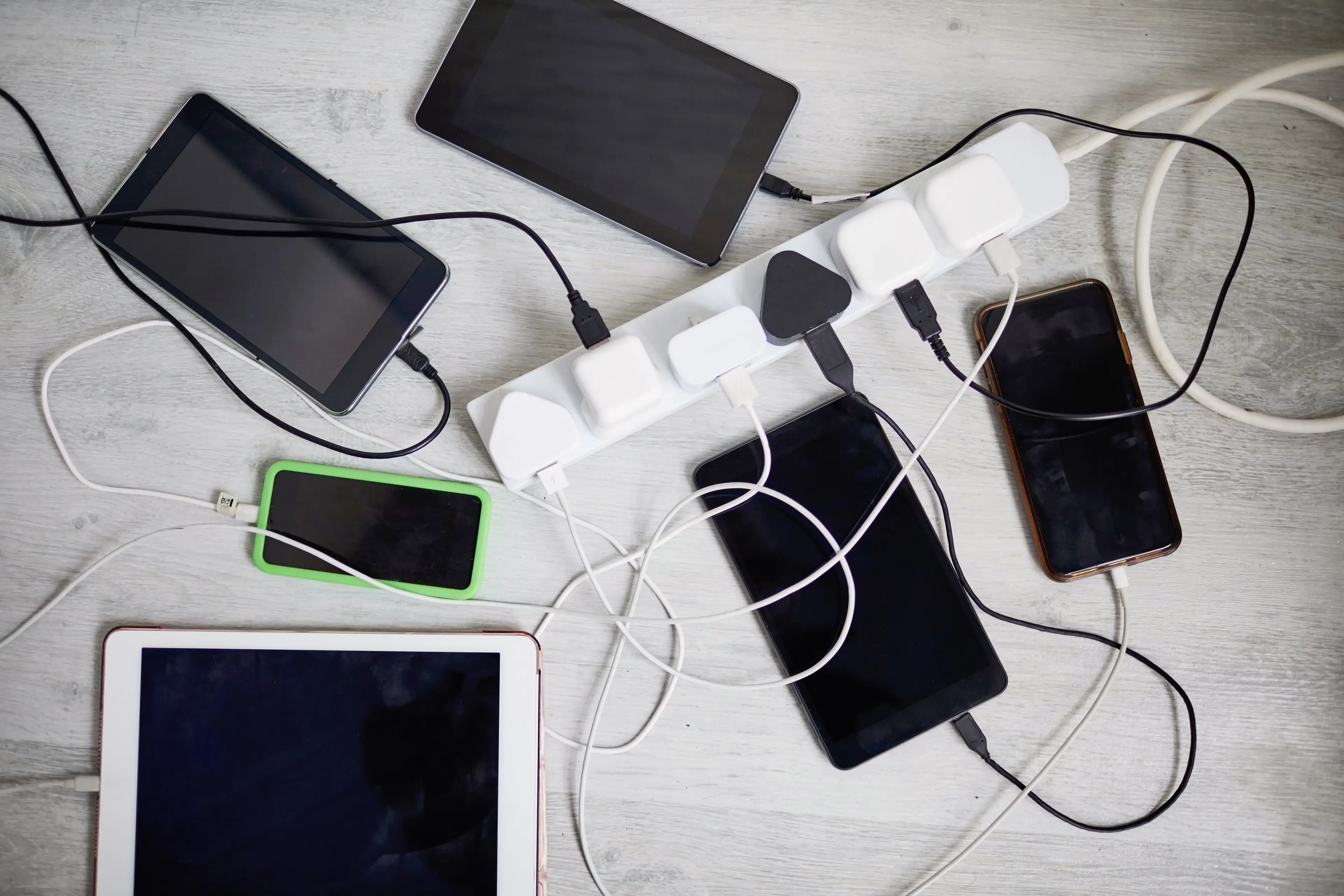 We'd imagine you all know to charge your phones without leaving the house anyway. (Getty Stock Images)