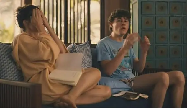 The character accidentally exposed his genitals to his children (HBO)