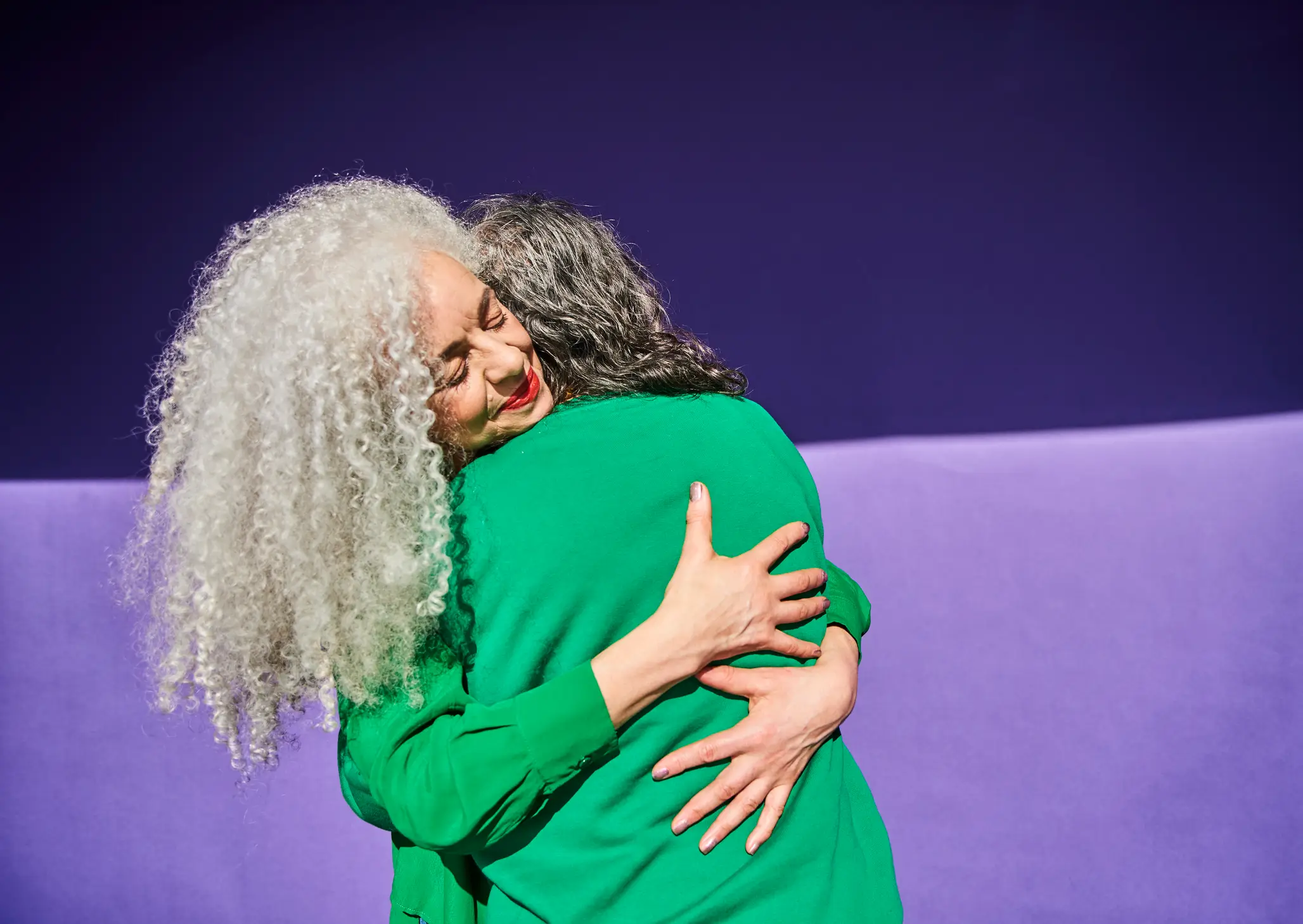 Who doesn't love a good kiss and cuddle every now and then? People with horrendous sex lives apparently.