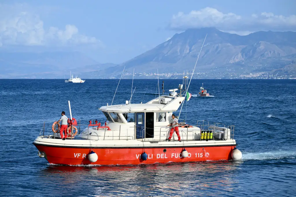 22 people were aboard the Bayesian including 10 crew. (ALBERTO PIZZOLI/AFP via Getty Images)