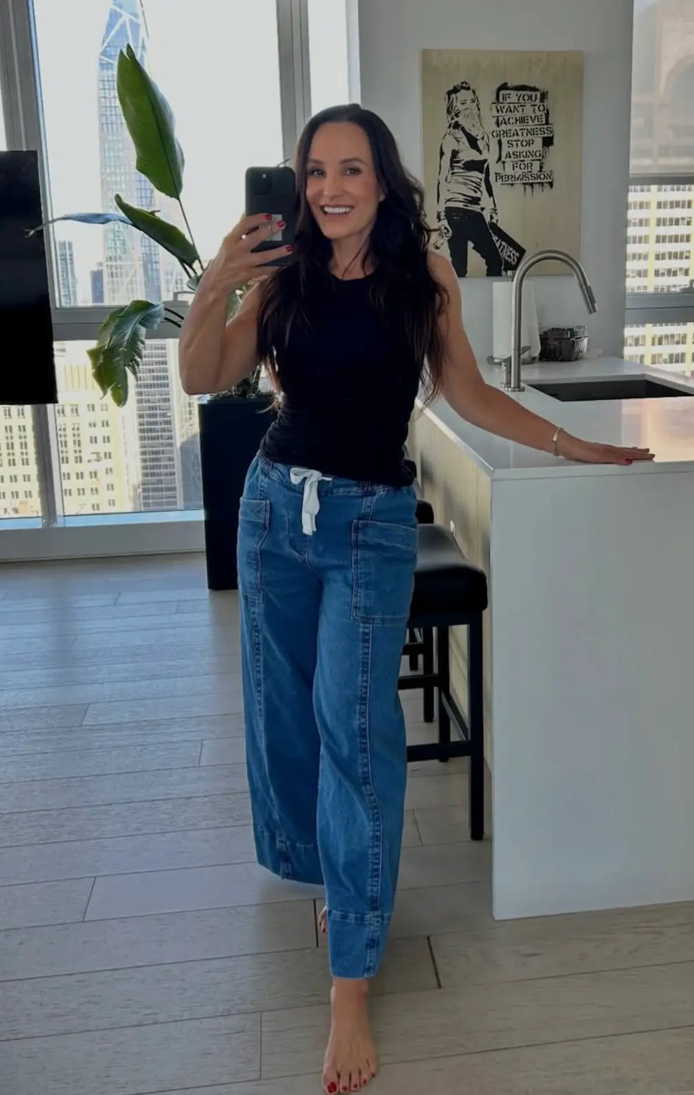 Lisa Ann celebrated the one year anniversary of her epic transformation this month (Instagram/@thereallisaann)