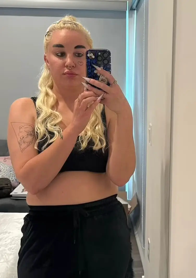 She's avoiding the 'sleazy' stuff. (OnlyFans)