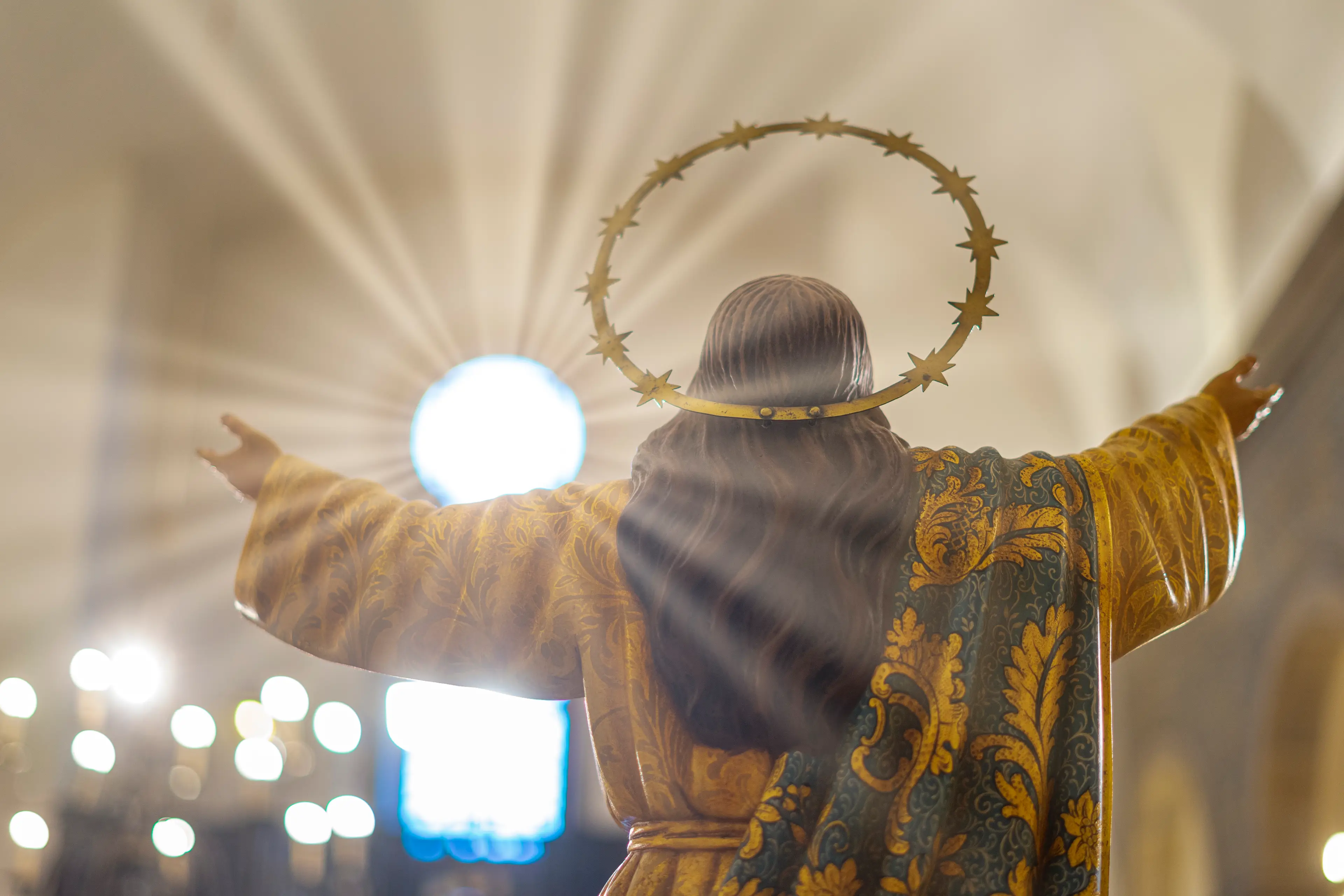Pastor Joshua Mhlakela claims we have two weeks to prepare (Getty Stock Image/pedro emanuel pereira)
