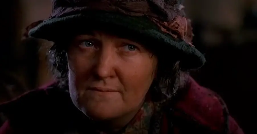 Brenda Fricker starred as the homeless woman living in Central Park with her pigeons in Home Alone 2: Lost in New York (20th Century Fox)