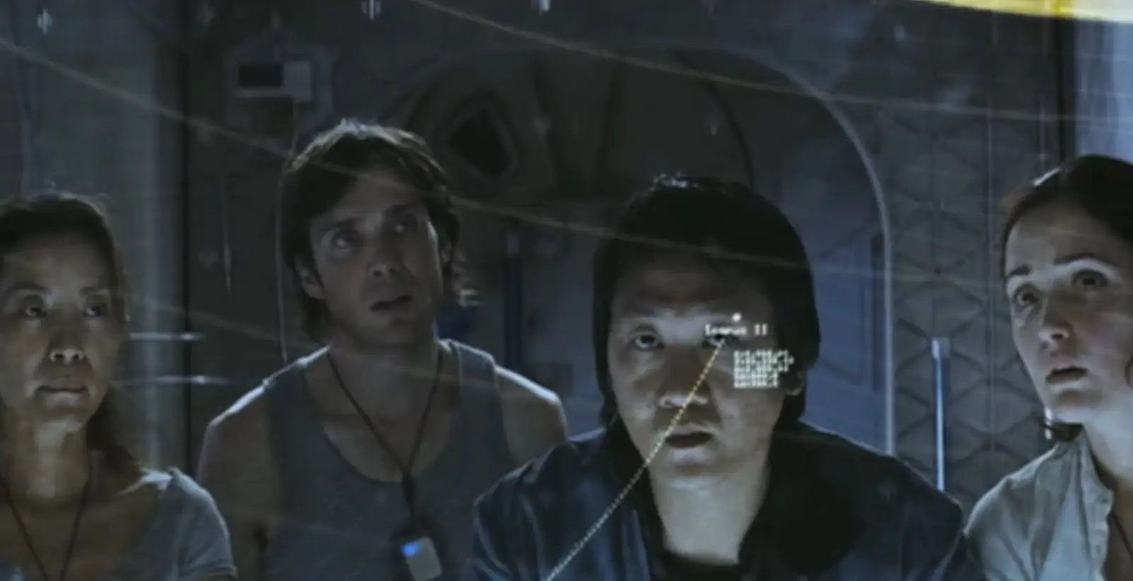 Cillian Murphy has to save Earth by blowing up the sun.