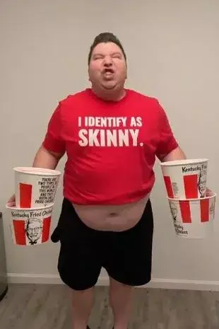 What the YouTuber used to look like (YouTube/Nikocado Avocado)