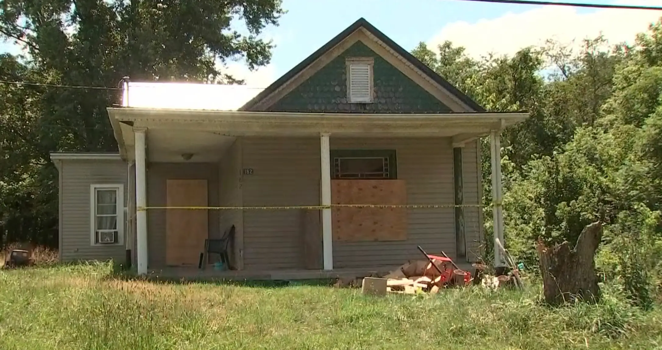 Neighbours have been sharing their thoughts on the family (WBNS 10TV)