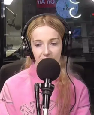 Annaliese has opened up about dying (emmageorgiadis/Instagram)