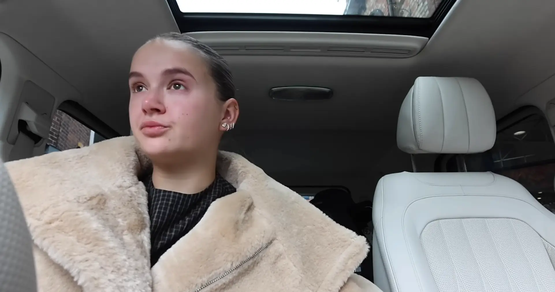 Molly Mae opened up about her 'Monday struggles' on YouTube following the claims about Fury (MollyMae/YouTube)
