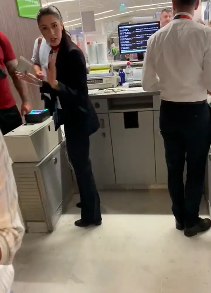 He decided to film the disagreement.