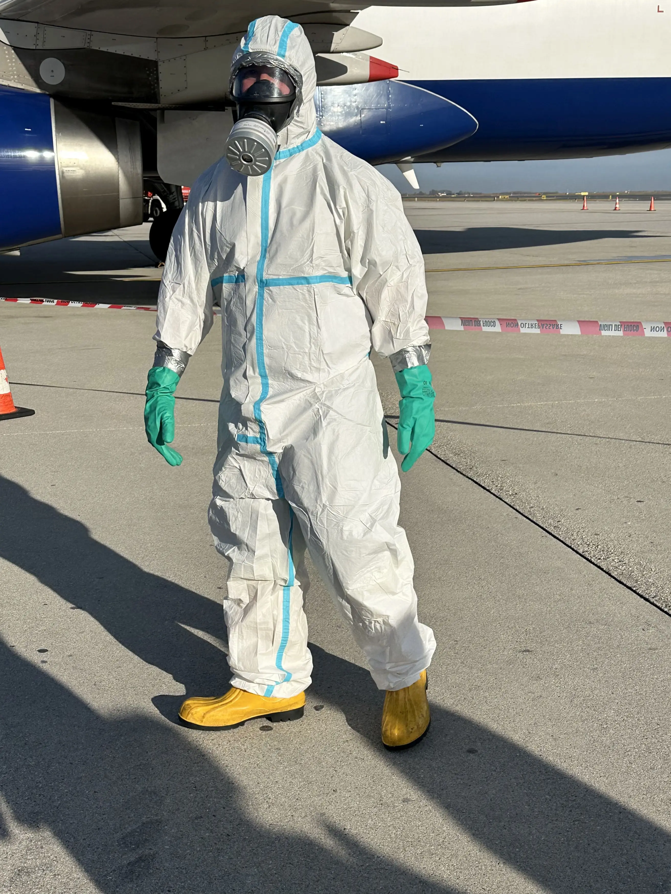 People with hazmat suits came aboard with breathing apparatus (Kennedy News and Media)