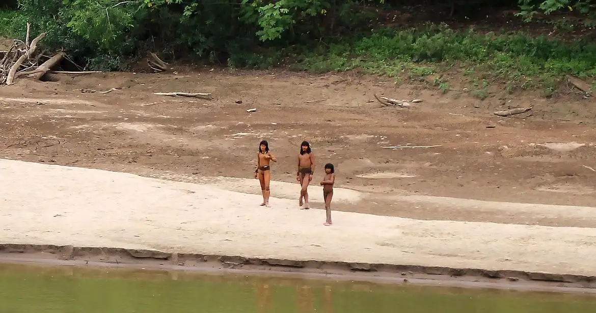 This comes two months before the Mashco Piro group killed two lumberjacks with a bow and arrow in Peru's Amazon (Survival International)