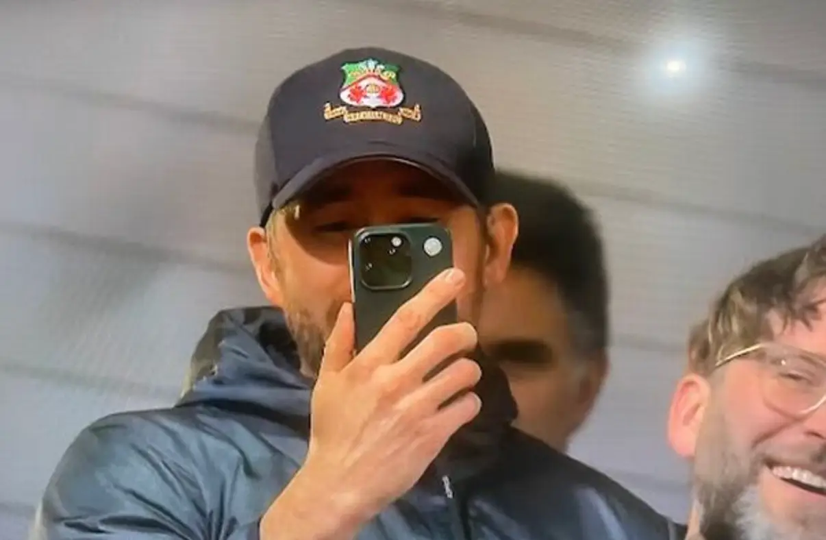 Ryan Reynolds FaceTimed his wife and kids.