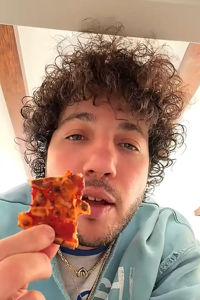 I mean, it's not the healthiest way, but it's a way. (Benny Blanco/TikTok)