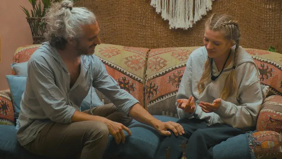 Emma spoke about her previous issues with anxiety that prevented her from feeling comfortable being intimate (Channel 4)