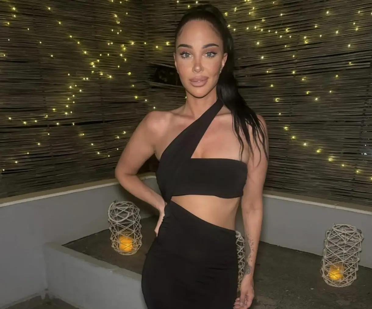 Her management have released a statement (instagram/tulisacontostavlos)