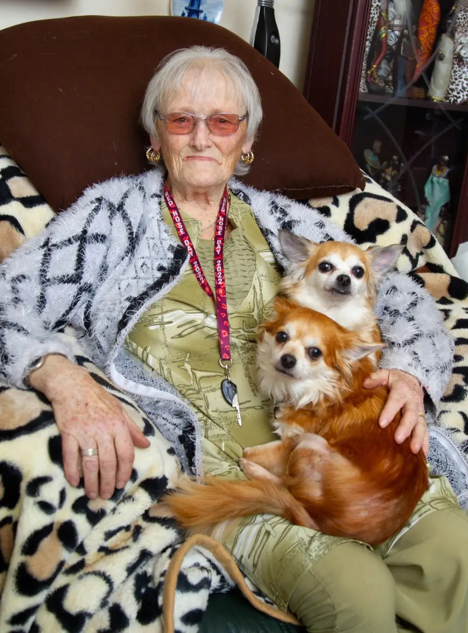 Sadly, the burglar took off with many of Alma's possesions, including her late husband's wedding ring.