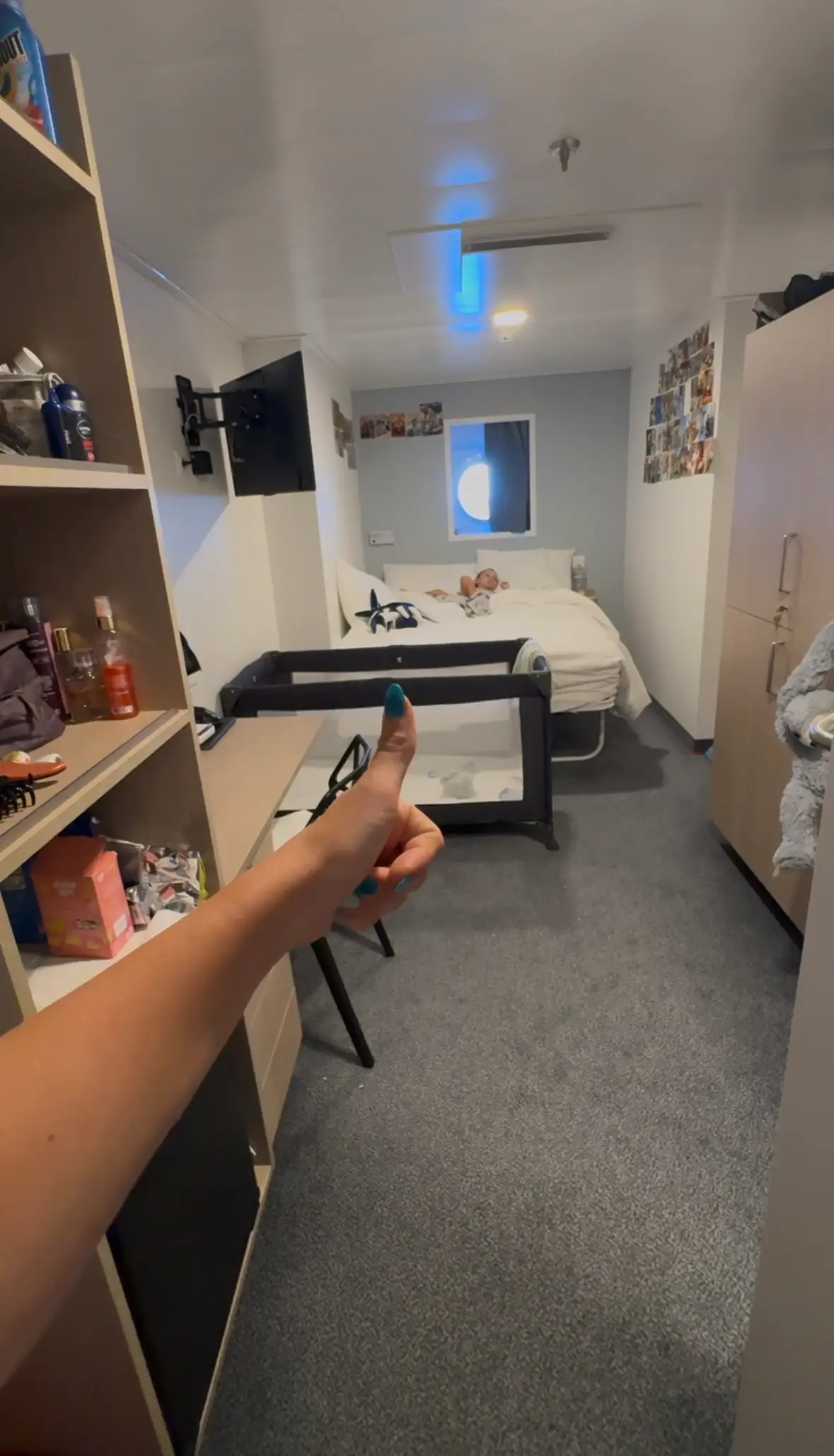 Chelsea, her fiancé and their son live on the ship in their cabin for up to eight weeks at a time (Chelsea Jean)