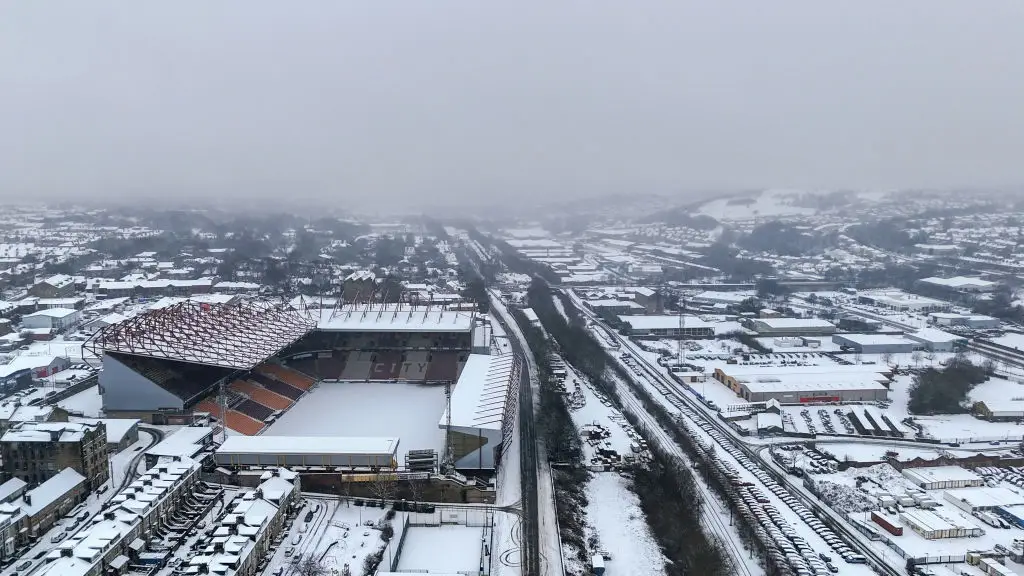 Snow warnings are in place across England and Wales (Robbie Jay Barratt - AMA/Getty Images)