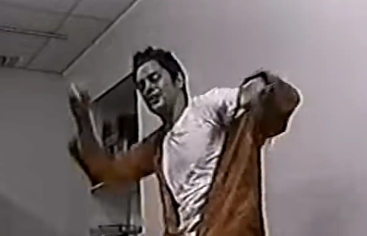Knoxville in the unaired Jackass prank (MTV)