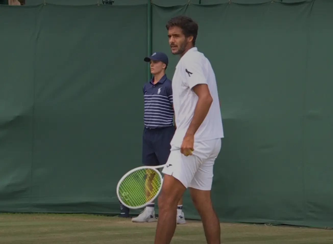 Portuguese tennis player Francisco Cabral was pictured with a black ribbon on his shirt sleeve in tribute to Jota (BBC)