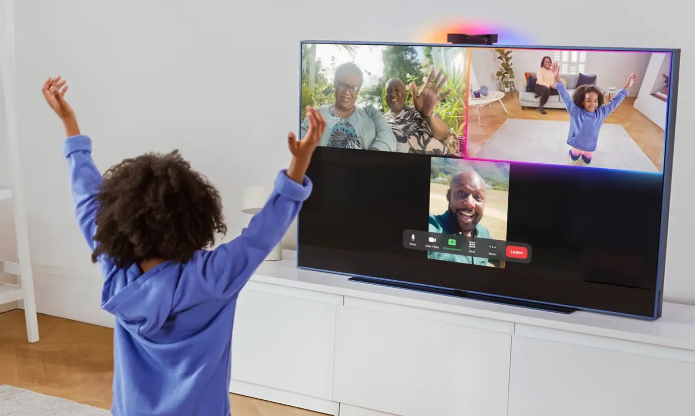 Sky Live had a number of different functions, including using Zoom (Sky)