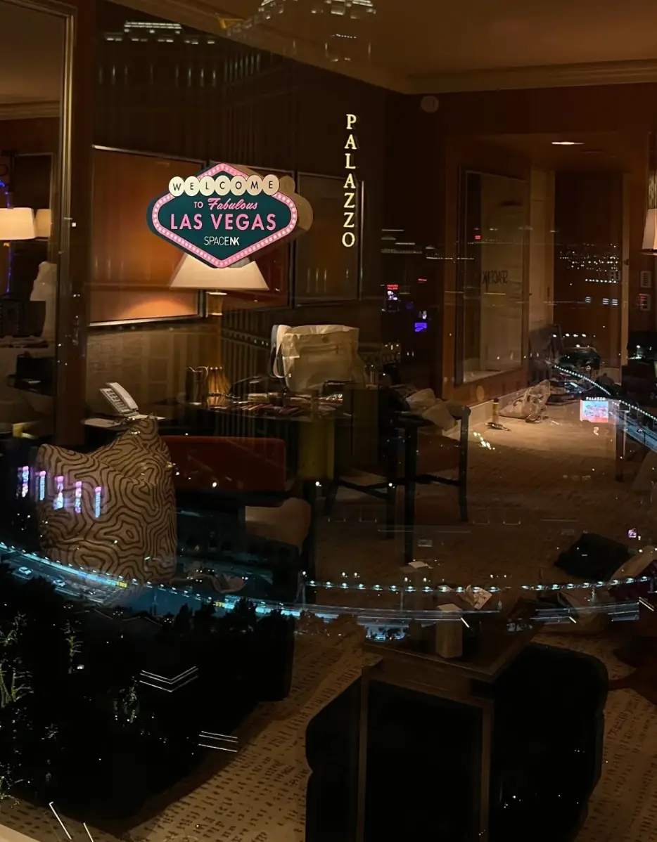 Maura shared a snap from Las Vegas (Instagram/@maurahiggins)