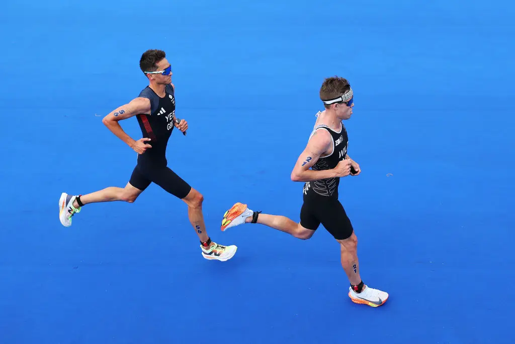 Alex Yee and Hayden Wilde in the closing moments of the Paris 2024 triathlon. (Michael Steele/Getty Images)