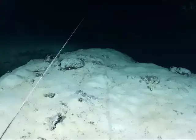 It's a dark void of death down there (YouTube/Beyond Discovery)