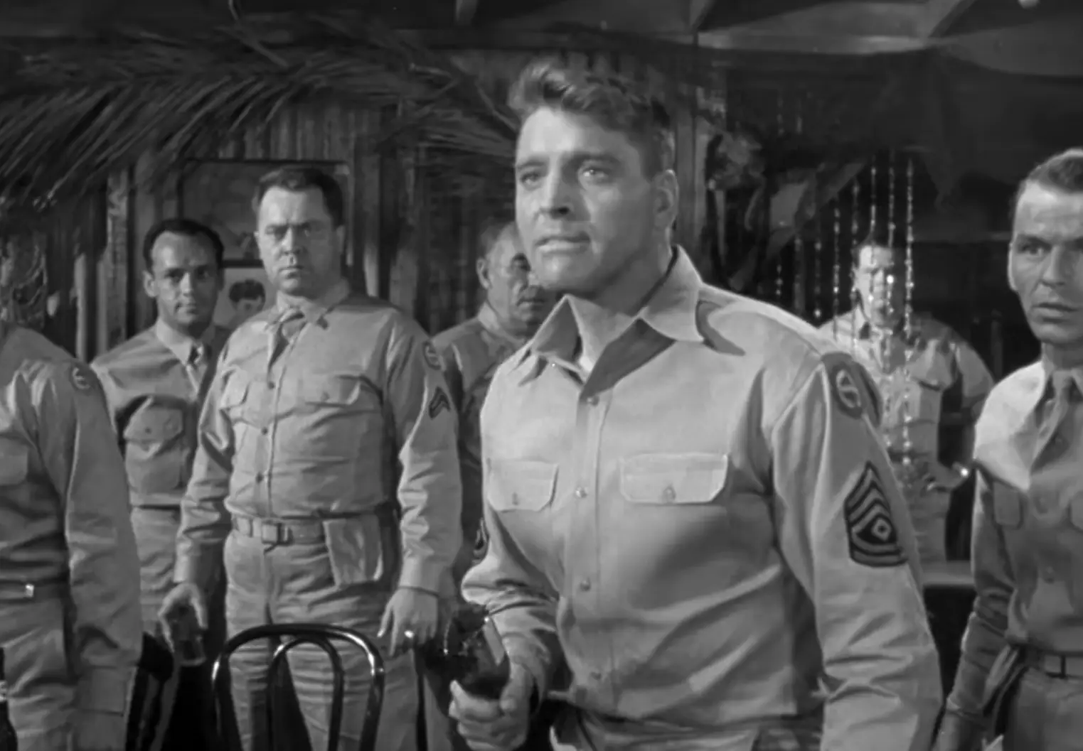 Look over there, it's Frank Sinatra! (Columbia Pictures)