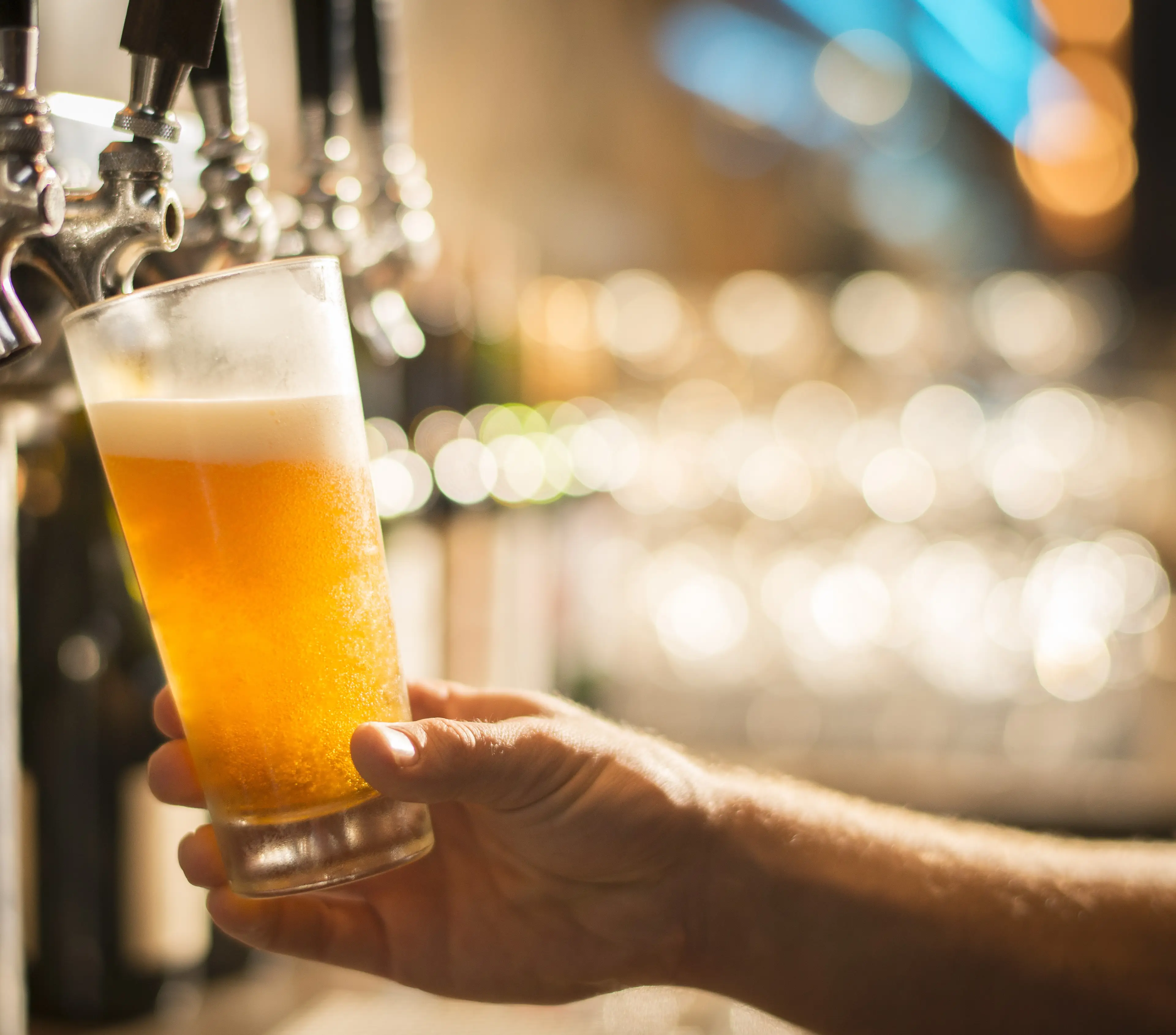 Your pints will now be cheaper for two weeks in the New Year (Getty Stock Images) 