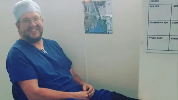 Instagram/thebionicsurgeon