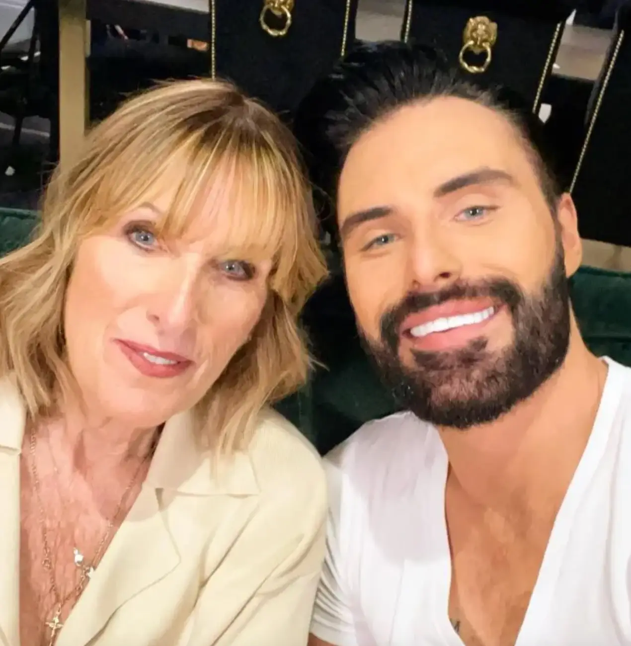 Viewers love the pair together. (Instagram/@rylan)